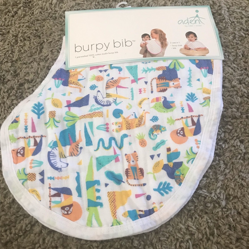 Aden burp bib